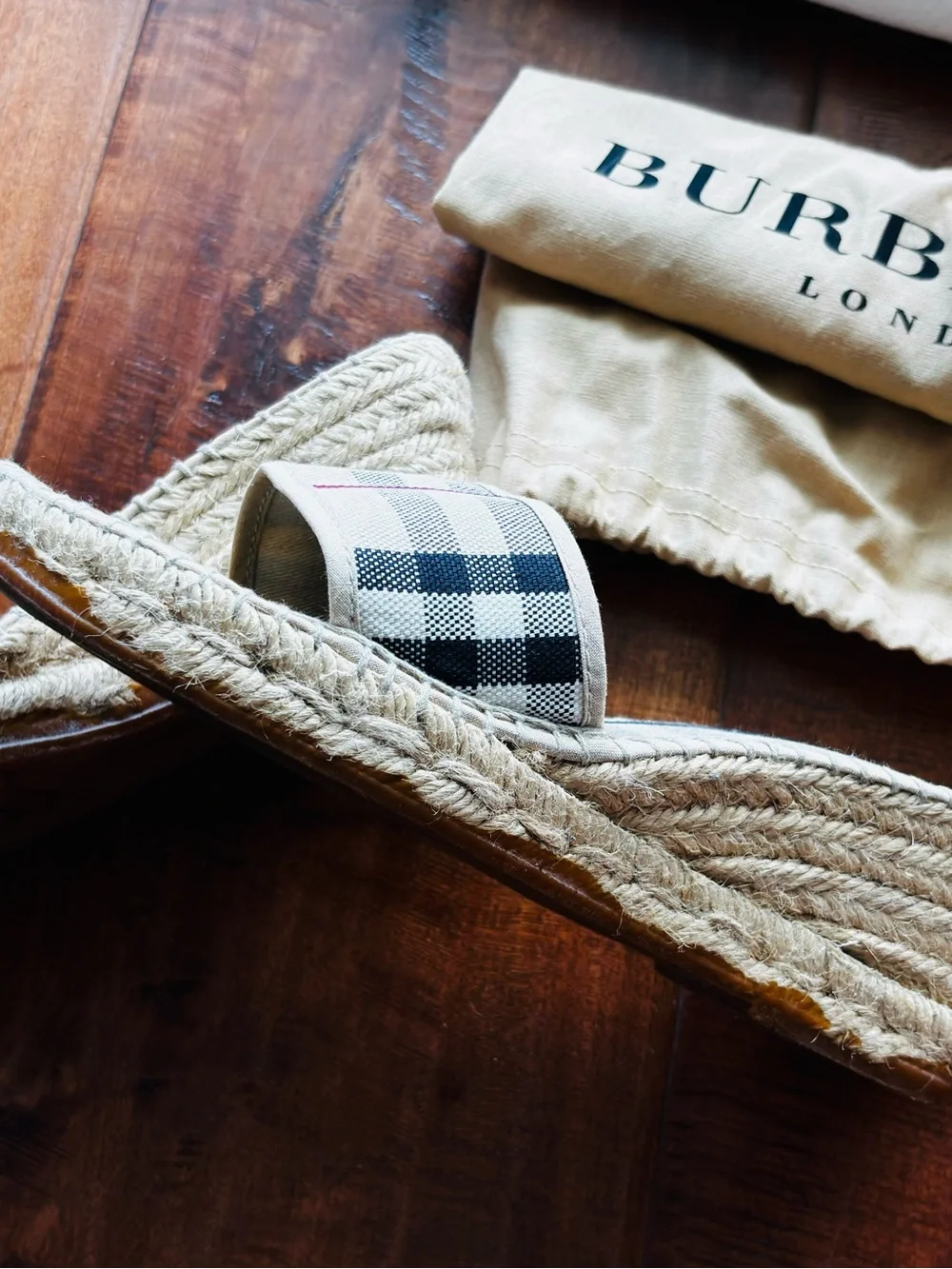 Burberry Beige Nova Check Espadrille Slide with Black/Red Accents with Dust Bag